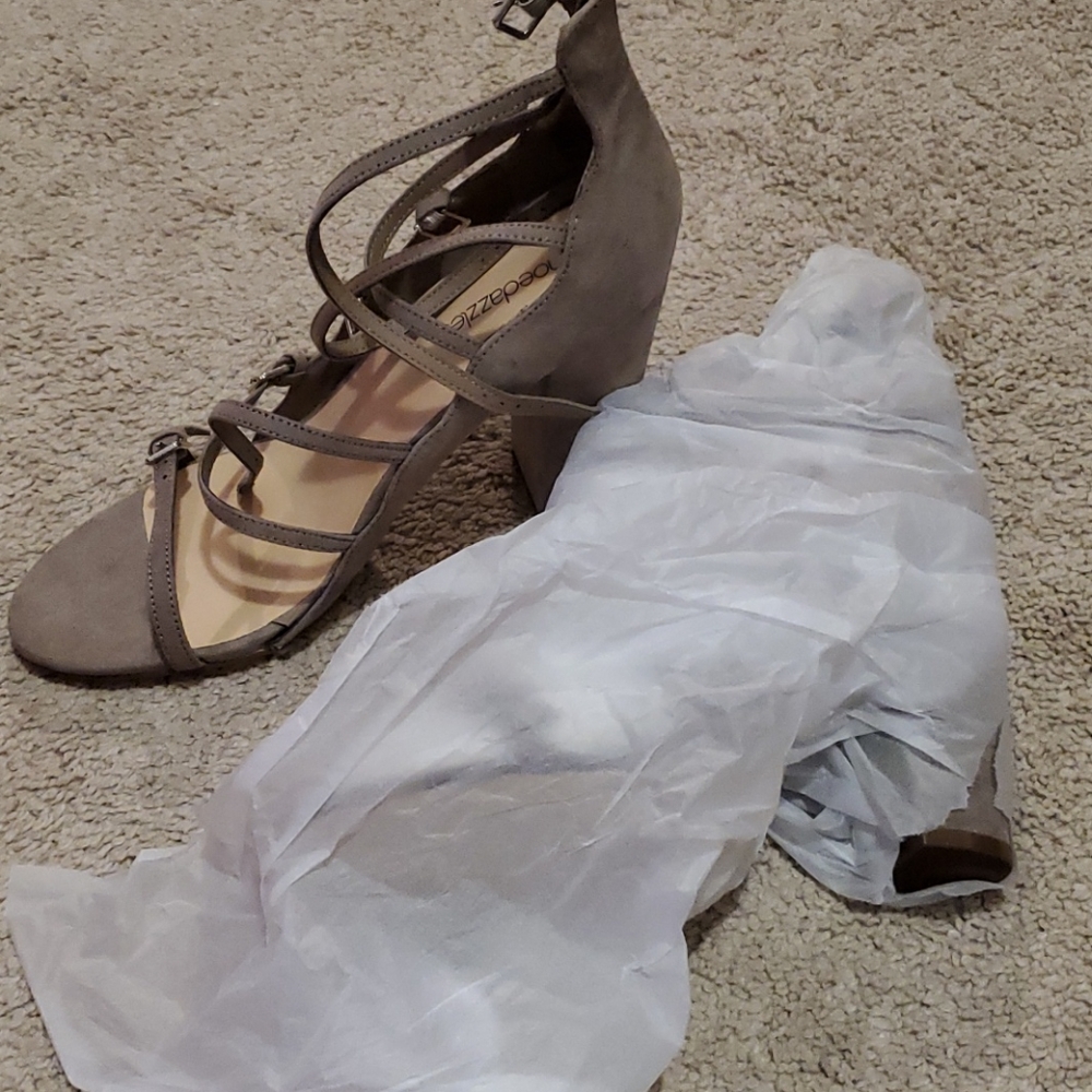 Grey suede strapy sandal